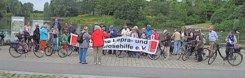 Fototermin mit der Presse – vor dem Start am Birgitta-Thomas-Haus in Kiel.