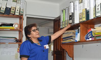 Hilda Perez Villaba arbeitet als Buchhalterin im Hospital von Monteagudo für die DAHW.
